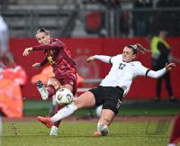 Fussball International Frauen Laenderspiel: Deutschland - Oesterreich