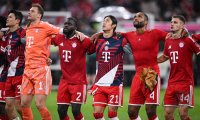 Fussball  1. Bundesliga 26/27 FC Bayern Muenchen - VfB Stuttgart