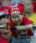 FUSSBALL Weltmeisterschaft kleiner koreanischer Fan