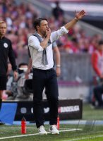 Fussball 1. Bundesliga Saison 18/19: FC Bayern Muenchen - Bayer 04 Leverkusen