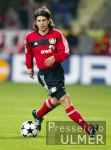 Fussball UCL - Leverkusen: PLACENTE Einzelaktion