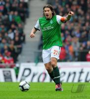 FUSSBALL, 1. BUNDESLIGA, 34. Spieltag: Bremen, FRINGS Einzelaktion