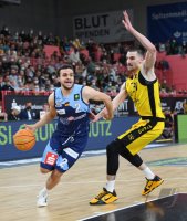 Basketball 2. Liga 21/22 Playoff Viertelfinale: Tigers Tuebingen - Eisbaeren Bremerhaven
