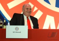 Fussball 1. Bundesliga : Jahreshauptversammlung FC Bayern Muenchen