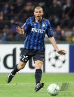 Fussball Champions League  Saison 2011/2012: Walter Samuel (Inter Mailand)