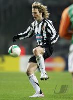 Fussball CL: Juventus Turin, NEDVED Einzelaktion