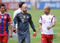 Fussball 1. Bundesliga 2014/2015: Fototermin beim FC Bayern Muenchen