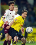 Fussball 1. Bundesliga: Dortmund - Kaiserslautern, Zweikampf