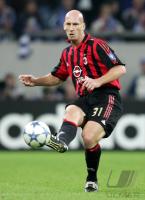 Fussball International UCL: Mailand, STAM Einzelaktion am Ball