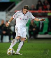 FUSSBALL, 1. BUNDESLIGA, 14. Spieltag: Bayern SCHWEINSTEIGER Einzelaktion