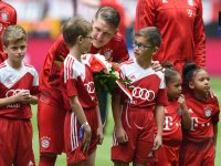 Fussball 1. Bundesliga Saison 14/15: Bastian Schweinsteiger (FC Bayern Muenchen)