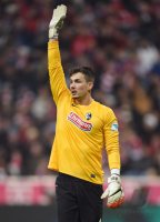 Fussball 1. Bundesliga Saison 14/15: Torwart Roman Buerki (SC Freiburg)