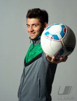 Fussball 1. Bundesliga, Saison 2011/2012: Matthias Zimmermann posiert im exklusiven Fotoshooting
