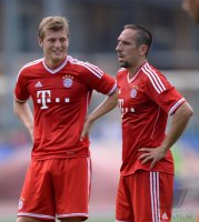FUSSBALL 1. Bundesliga 13/14: Franck Ribery (FC Bayern Muenchen)und Toni Kroos (FC Bayern Muenchen)