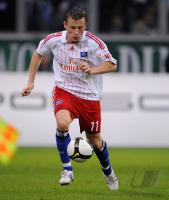 FUSSBALL 1. BUNDESLIGA: Hamburg, OLIC Einzelaktion