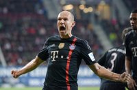 Fussball 1. Bundesliga Saison 14/15: JUBEL FC Bayern Muenchen