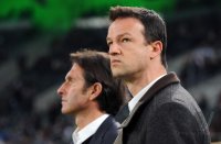 Fussball: 1. Bundesliga Saison 2010/2011: Stuttgart, LABBADIA und BOBIC