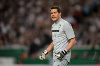 Fussball International  Testspiel:  JULIO CESAR (Brasilien)