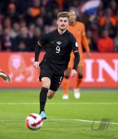 FUSSBALL INTERNATIONAL Testspiel: Niederlande - Deutschland