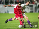Fussball DFB-Pokal: Osnabrueck - Bayern, Zweikampf
