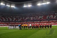 FUSSBALL  International CHL 09/10: FC Bayern  Muenchen - Olympique Lyon