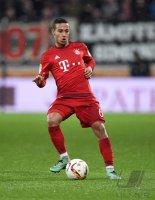 Fussball 1. Bundesliga 15/16: FC Augsburg - FC Bayern Muenchen