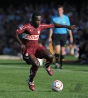 Fussball 1. Bundesliga  Saison 2010/2011  Arthur  Boka  (VfB Stuttgart)
