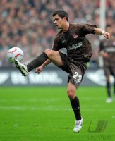 Fussball, 1. Bundesliga, Saison 2010/2011: St. Pauli: BARTELS am Ball