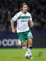 FUSSBALL CHAMPIONS LEAGUE: Bremen, FRINGS Einzelaktion