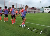 Fussball 1. Bundesliga 12/13: Training beim FC Bayern Muenchen