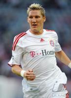 Fussball 1. Bundesliga, Bayern: SCHWEINSTEIGER