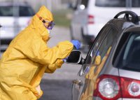 Corona Teststelle Tuebingen: Corona-Drive-In auf dem Tuebinger Festplatz