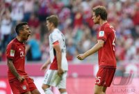 Fussball 1. Bundesliga Saison 15/16: FC Bayern Muenchen - Bayer 04 Leverkusen