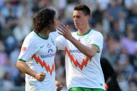 Fussball: 1. Bundesliga Saison 2010/2011: St. Pauli - Werder Bremen