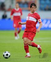 Fussball International: Tuerkei, Emre Beloezoglu Einzelaktion