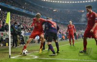 FUSSBALL INTERNATIONAL CHL ACHTELFINALE 12/13: FC Bayern Muenchen - FC Arsenal London