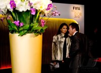 Fussball International  FIFA Ballon d Or 2012: Lothar Matthaeus (Deutschland) mit Anastasia