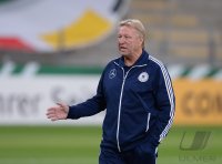 Fussball International  U 21 Laenderspiel: Trainer Horst Hrubesch (Deutschland)