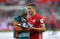 Fussball 1. Bundesliga Saison 15/16: FC Bayern Muenchen - Hannover 96