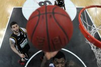 Basketball 1. Bundesliga 2011/2012:  Walter Tigers Tuebingen - BG Goettingen