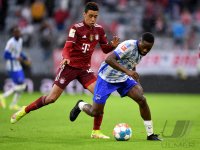 Fussball 1. Bundesliga Saison 21/22: FC Bayern Muenchen -  Hertha BSC Berlin