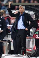 Fussball Europa League Saison 2014/2015: Trainer Lucien Favre (Borussia Moenchengladbach)