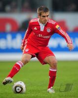 FUSSBALL, 1. BUNDESLIGA, 21. Spieltag: Bayern, LAHM Einzelaktion