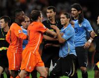 FUSSBALL WM 2010, HALBFINALE:  Uruguay - Niederlande