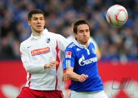 Fussball: 1. Bundesliga Saison 2010/2011: FC Schalke 04 - SC Freiburg