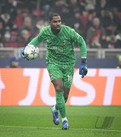 Fussball International CHL 23/24: AC Mailand - Paris Saint-Germain