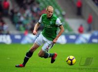 FUSSBALL, 1. BUNDESLIGA, 27. Spieltag: Bremen - Bochum, PASANEN am Ball