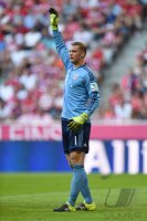 Fussball 1. Bundesliga Saison 15/16: Torwart Manuel Neuer (FC Bayern Muenchen)