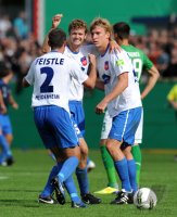 FUSSBALL, DFB Pokal 1. Hauptrunde: Ingo Feistle, Tim Goehlert , Florian Tausendpfund (v. li., 1 FC Heidenheim 1846)