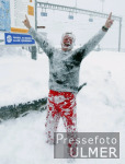 SKI   Weltcup Abfahrt Mnner Schneeballschlacht